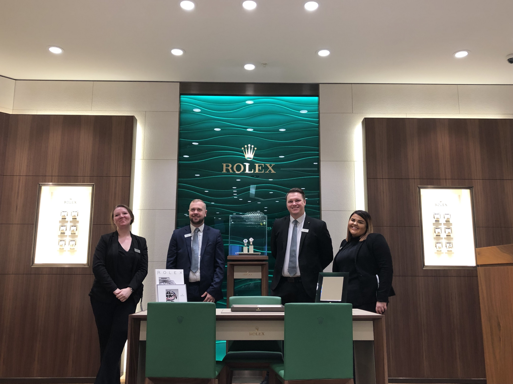 GOLDSMITHS UNVEILS NEW AND IMPROVED CABOT CIRCUS SHOWROOM FEATURING LUXURY BRANDS