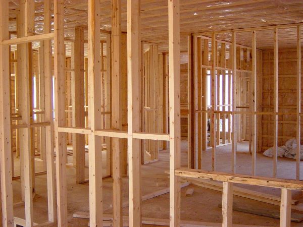 Four Uses for Plywood in Construction 