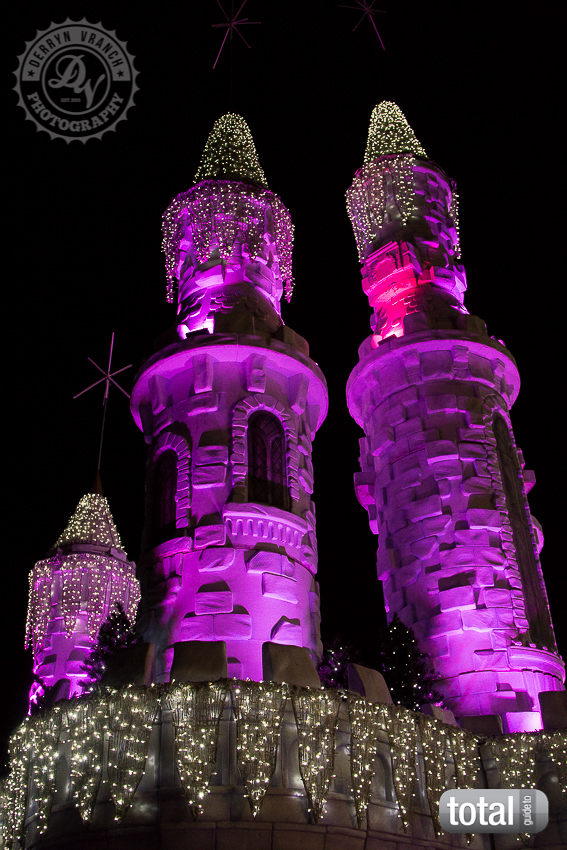 Snapped Union J Switch On Cribbs' Christmas Lights